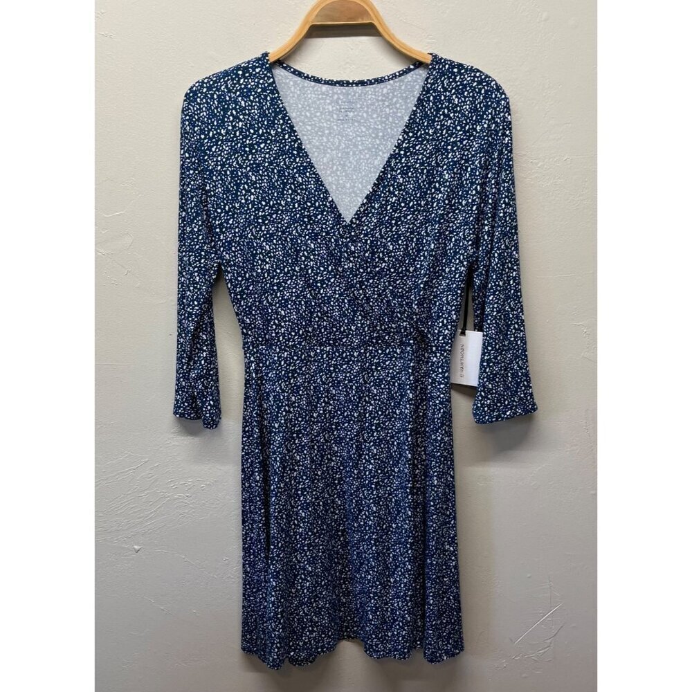 NEW 41 Hawthorn Womens Dress Medium Elisse Knit Surplice Navy V Neck Fit & Flare